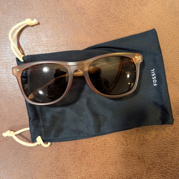 Fossil Accessories - Fossil sunglasses
